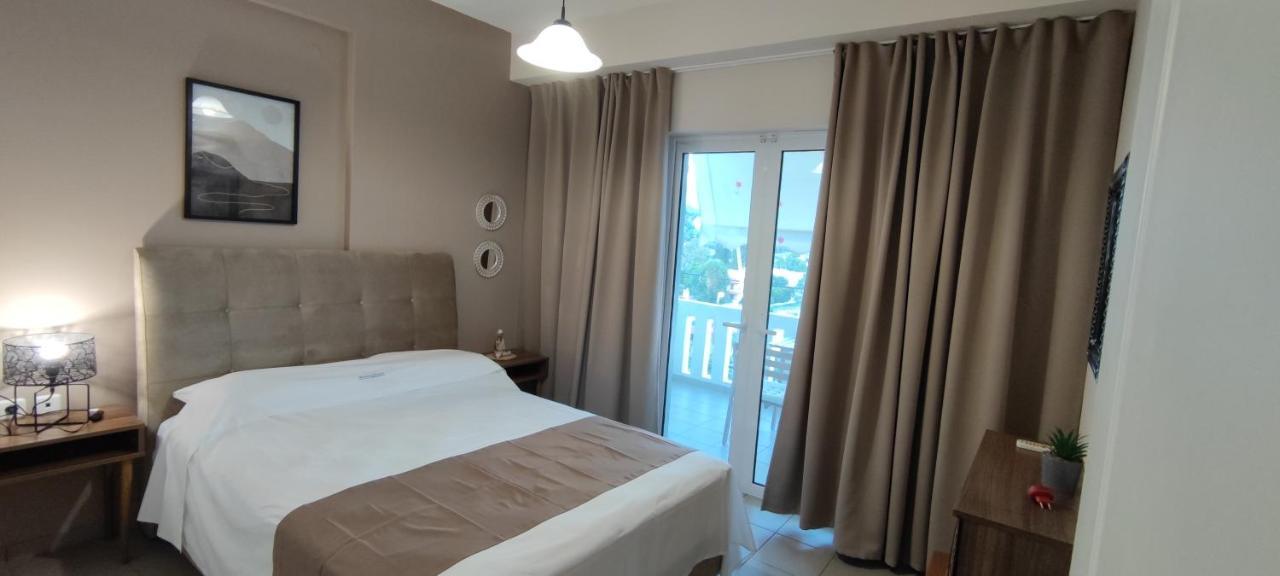 Alexandra'S Glifa Apartments מראה חיצוני תמונה