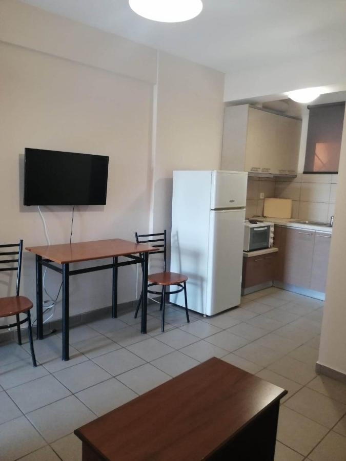 Alexandra'S Glifa Apartments מראה חיצוני תמונה
